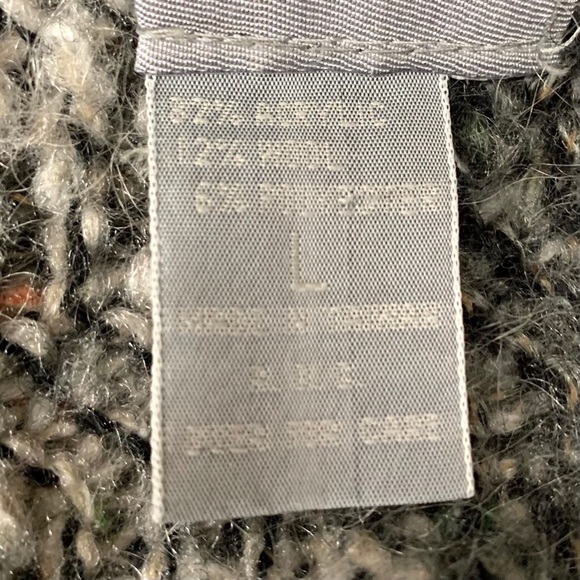 “Progressive Apparel” gray chevron knit cardigan-L - Picture 8 of 9